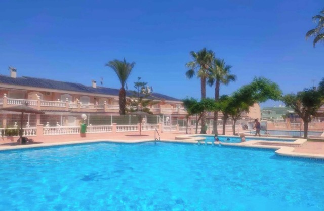 Casa de vacaciones 'La Casita' con terraza privada, balcón y Wi-Fi
