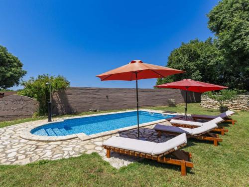 Holiday Home Laura by Interhome