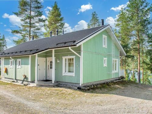 Holiday Home Saunaharju 4 by Interhome