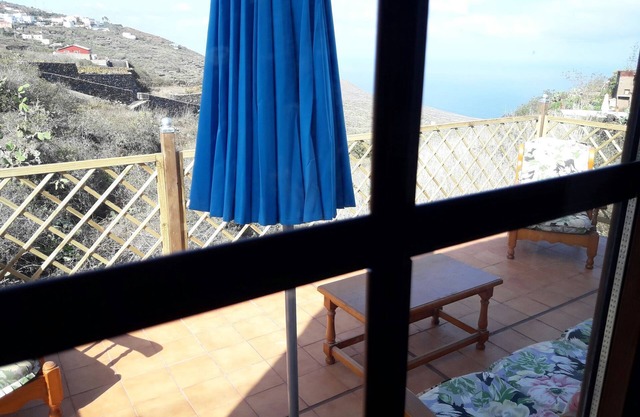Casa de vacaciones 'Sunset Hollidays Home' con jardín privado, balcón y Wi-Fi
