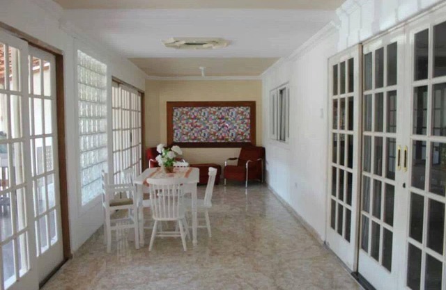 Casa de vacaciones con piscina en Bertioga, a 200 metros de la playa