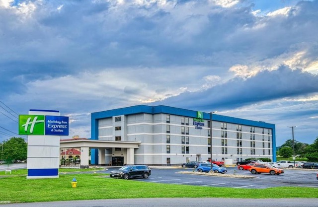 Holiday Inn Express Hotel & Suites Pigeon Forge by IHG