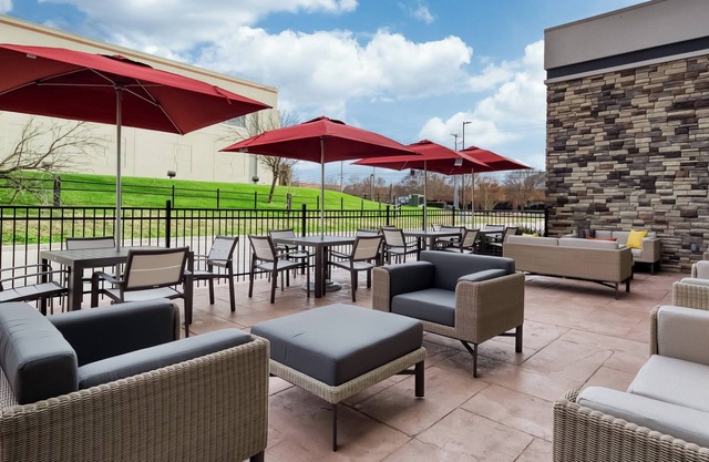 Holiday Inn Nashville Airport by IHG