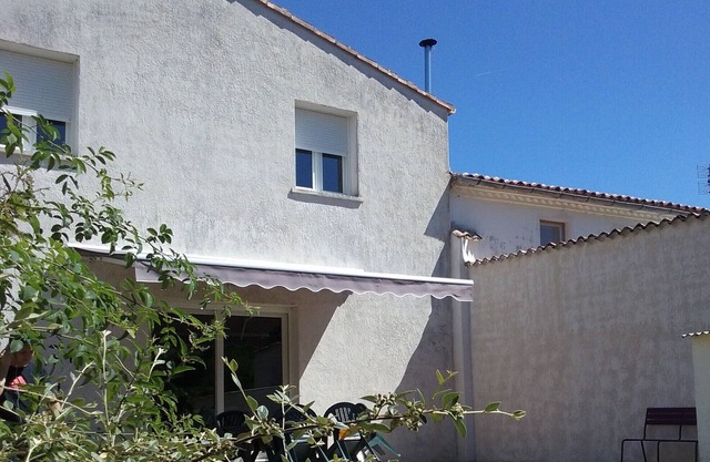 VACACIONES EN EL PAÍS DE ROYANNAIS: 3 CH, 6 pers 550/650 € por semana Gran jardín privado