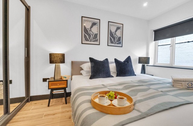 home.ly - North London Finchley Apartments