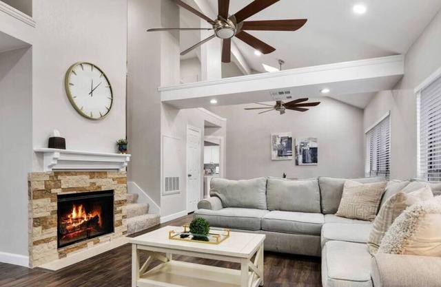 HOME SWEET HOME w/ Garage&Patio