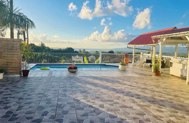 Homerez - Apartamento Rivière-Pilote, piscina privada