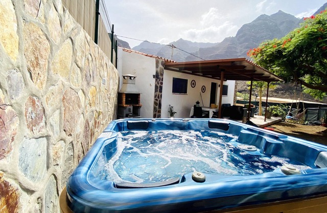 Homerez - Casa a 4 km de la playa para 4 pers. con vistas al mar en Tasartico