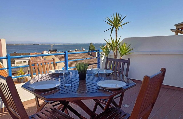 Homerez - Apartamento Moderno en Torreira - 80 m² - WiFi Gratis