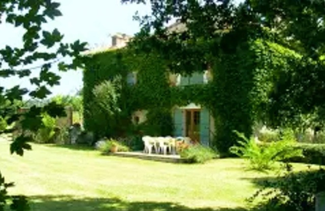 Homerez - Espectacular casa para 6 pers. con piscina en Saint-Pierre-de-Côle