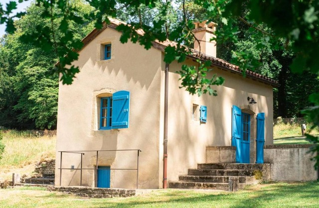 Homerez - Bonita casa para 2 pers. con terraza en Cons-la-Grandville