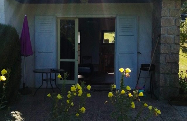 Homerez - Bonito estudio para 2 pers. con terraza en Treignac