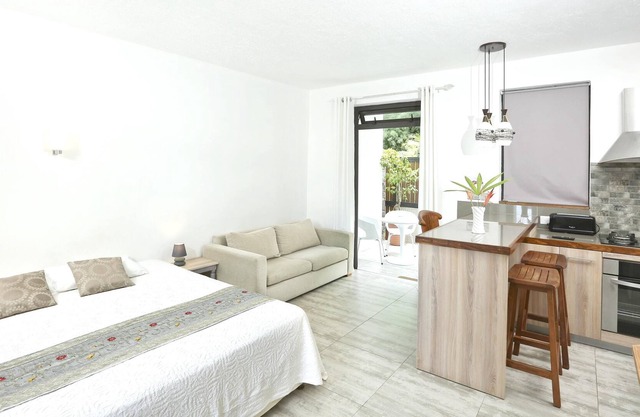 Homerez - Bonito estudio para 2 pers. con terraza en Moka