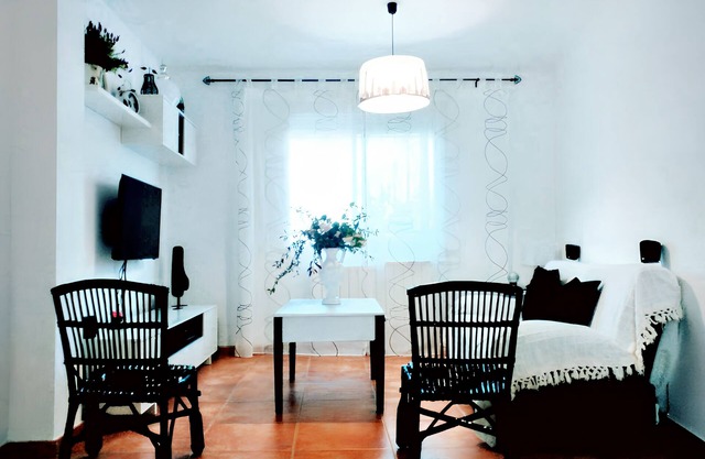 Homerez - Casa espaciosa en Almagro con jardín y 3 dormitorios