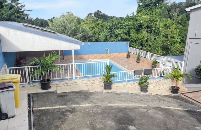 Homerez - Villa en Saint-Esprit