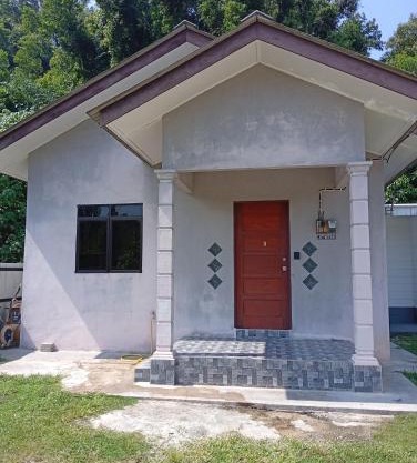 Homestay Idaman B B with 2 room aircond 2 Quen Bed and Not Sharing Room -Privacy