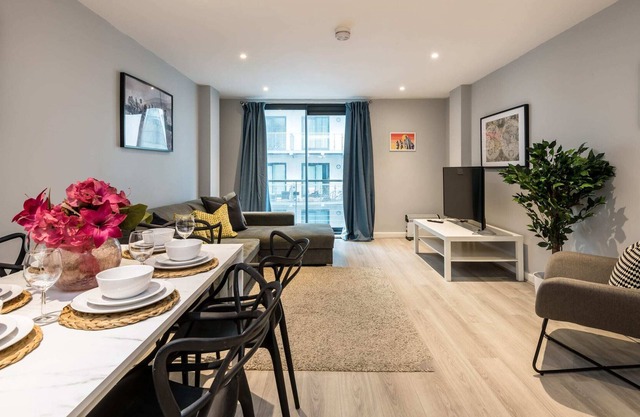 Gran apartamento moderno. cerca de L1 - Super central