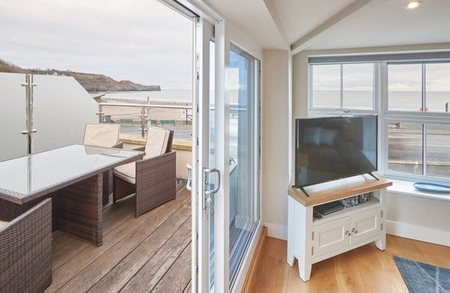 Host & Stay | Turnstone Cottage