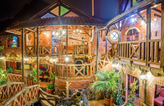 Hosteria Jardines de Chamana