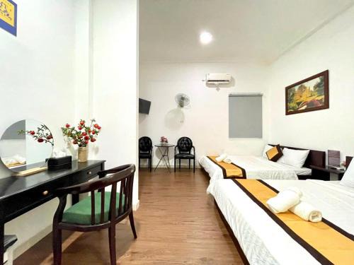 Hotel Đông Nhi