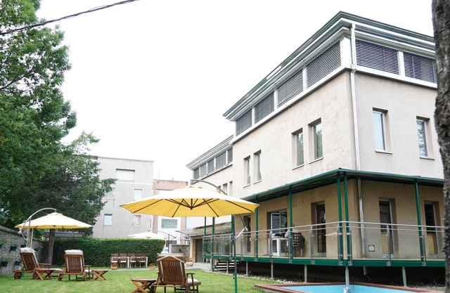 Hotel Brass