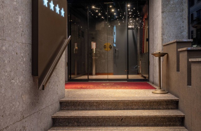 Hotel Crivi's