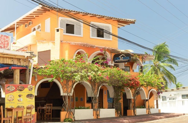 Hotel Crossman