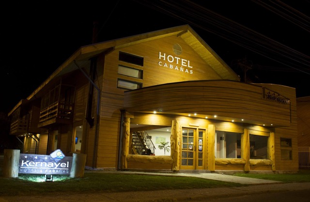 Hotel Kernayel