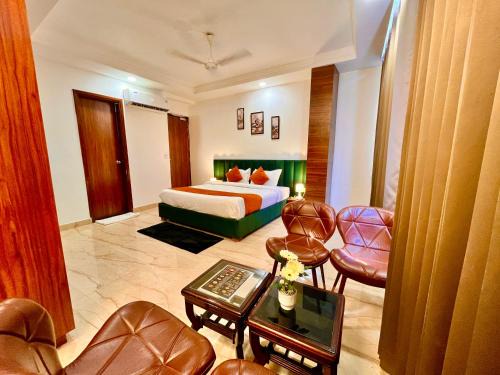 Hotel La Casa, Amritsar #swimming pool #prime location #luxury rooms #best selling near golden temple