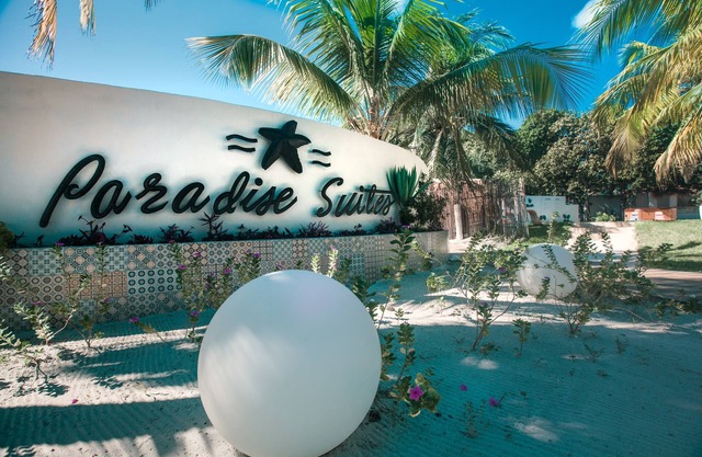 Hotel Paradise Suites