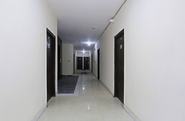 Hotel Raj Palace