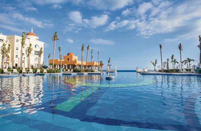 Hotel Riu Palace Cabo San Lucas - All Inclusive