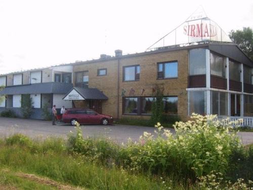 Hotel Sallavalkea entinen Takka-Valkea