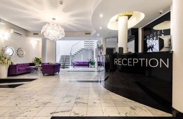 Hotel Sofia Wrocław by Railway Station