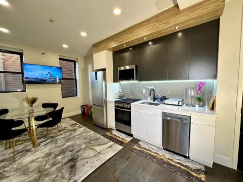 Hotel-Style, No Host, Professionally Managed ID286