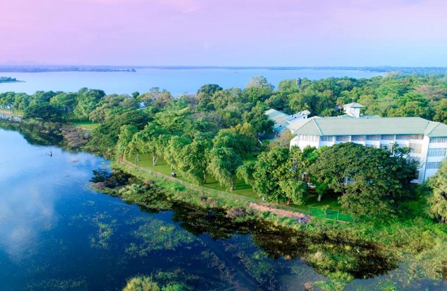 Hotel Sudu Araliya