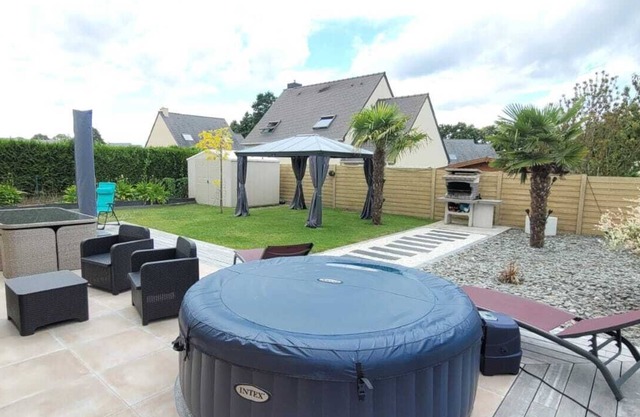 House 4 bedrooms / 8 persons 25' from Mont Saint Michel and Saint Malo