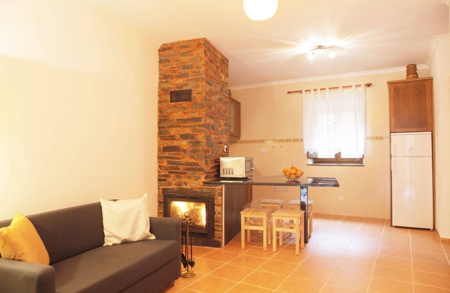 CASA ANTÕES / / / RIO CASAS CASAS