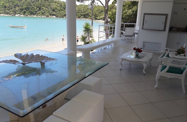 Casa frente al mar