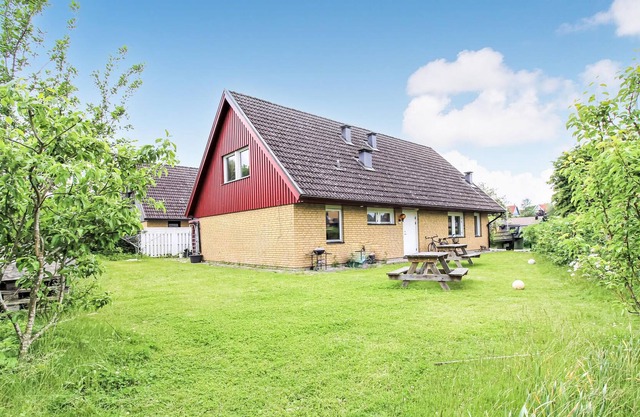 Alojamiento de 4 habitaciones en Ängelholm