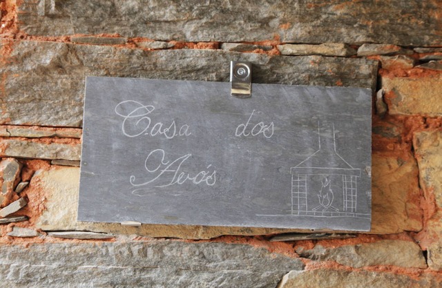 CASA DE LOS ABUELOS / / Río CASAS CASAS