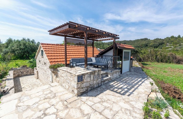 Casa Vinko (53891-K1) - Račišće