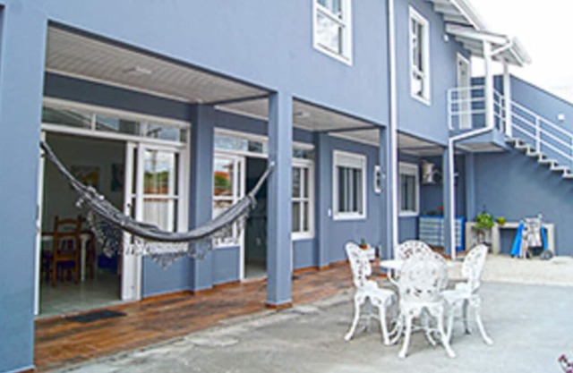 Casa de 2 habitaciones, ambas con aire acondicionado y con barbacoa.