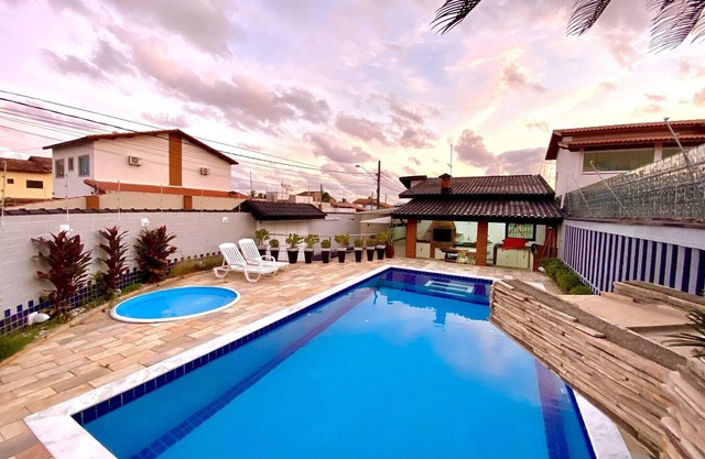 Casa de playa de lujo, aire acondicionado, piscina para adultos con hidro y niños, cascada, barbacoa