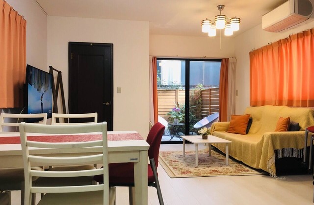 House / with garden / Japanese-style room with 8 tatami mats / Spacious 4LDK / 8 min. walk from the station / Medium to long term stay negotiable / Direct access to Tokyo Station 13 min.