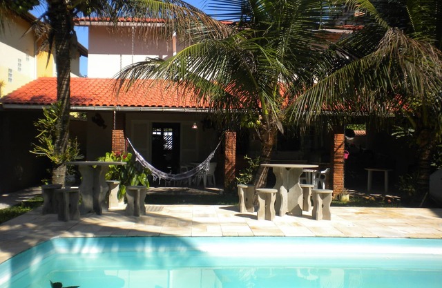 Casa con piscina - 4 Dorm. - Jardín San Lorenzo