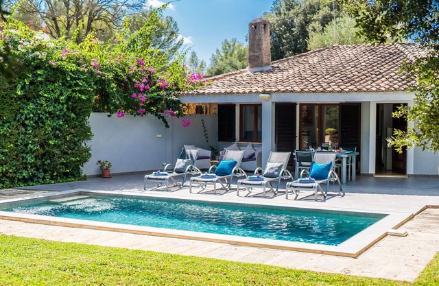 Casa con piscina jardin Casa Pequeña en Mallorca
