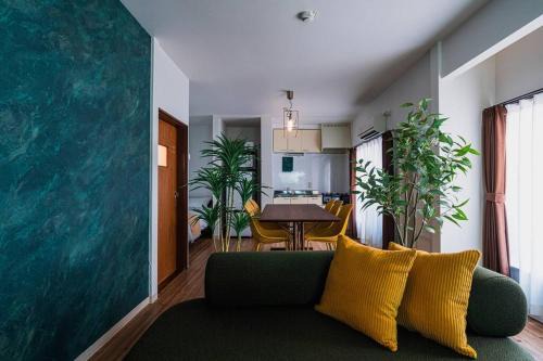 House YOYOGI Park, Shibuya Area, 4 Minutes to Yoyogi Park, 4-Bedroom, Sleeps 8