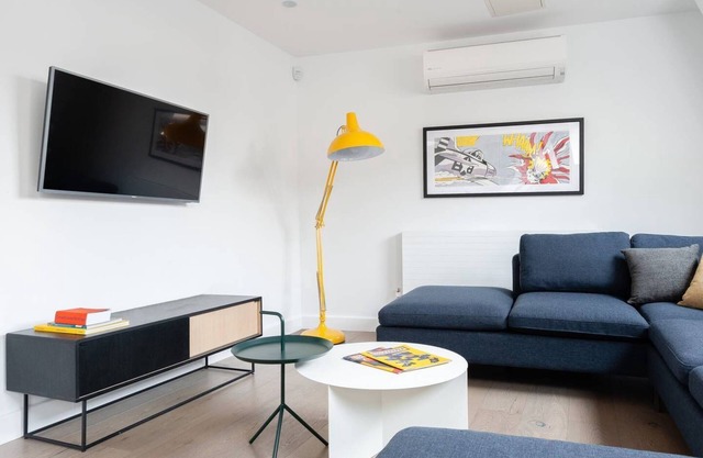 Enorme Leicester Square 2BR - Netflix, Lift y AC
