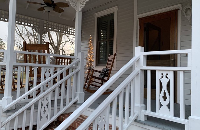 Humphrey House nestled in the Town of Oriental, NC